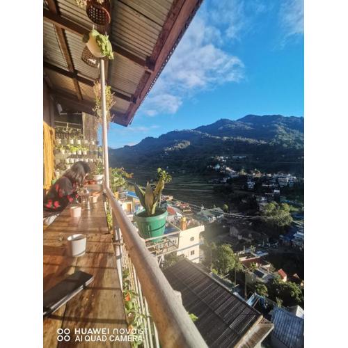 7th Heaven Lodge and Cafe