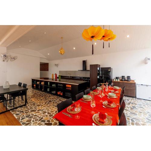 8 Palm Villa - Large Private Pool Villas in Aonang