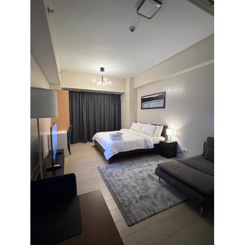 81 Newport Blvd Cluster 4 Unit 10C by Rechelle Nunag