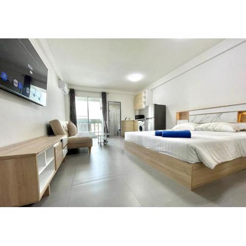 9 Karat Condo by PSR