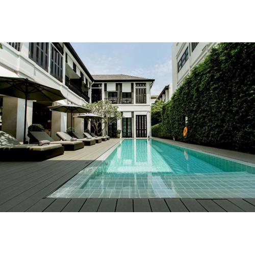 99 The Heritage Hotel