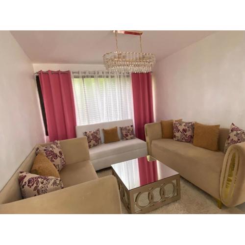 9DR 3-Bedroom Apartment Near Monumental Area