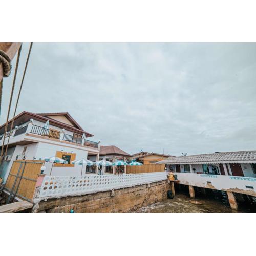 คิริน พูล วิลล์ เกาะล้าน