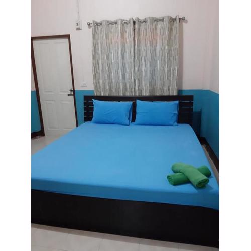 เพชรสุดาเฮ้าส์