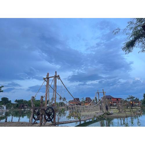 เรินเรา ริมเล รีสอร์ท