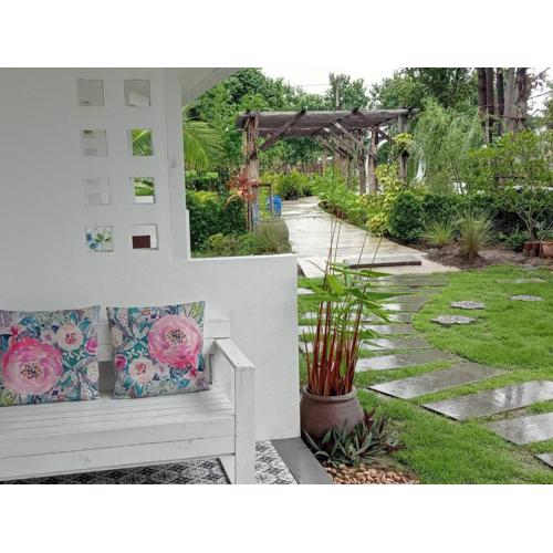 เขายัอยวาเล่ย์