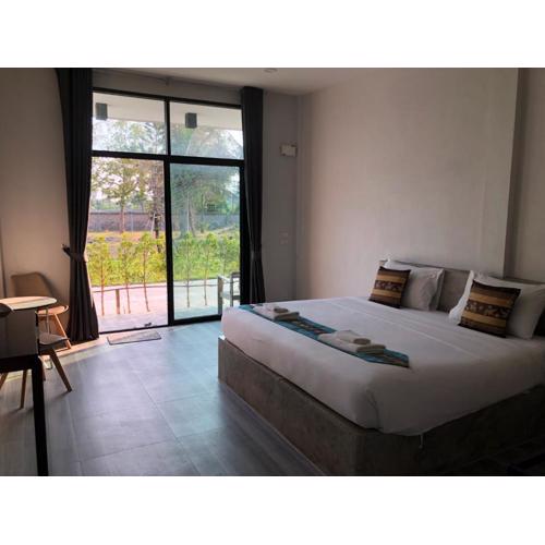 หน้าวังมฤคทายวันรีสอร์ท