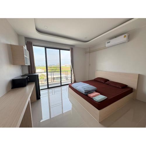 หลังมอรีสอร์ท