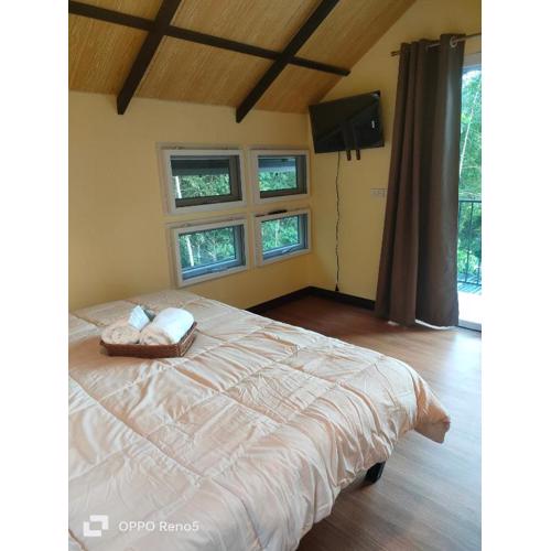 สถานีน้ำหวาน รีสอร์ท น้ำตกอ้ายเขียว