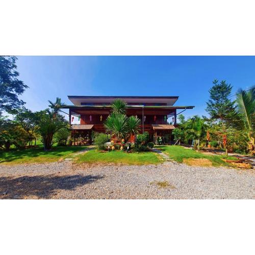 ฮักจังโฮมสเตย์&คาเฟ่