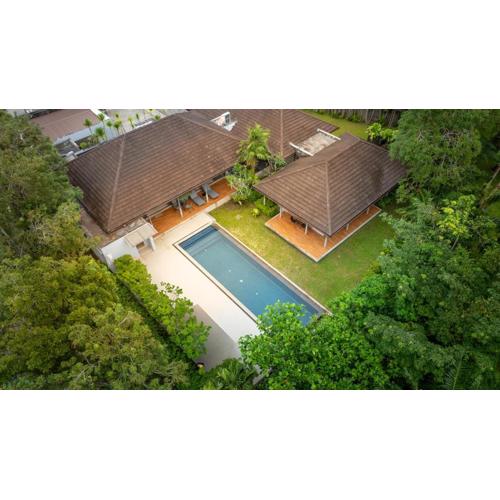 卡图精品五卧高尔夫场别墅