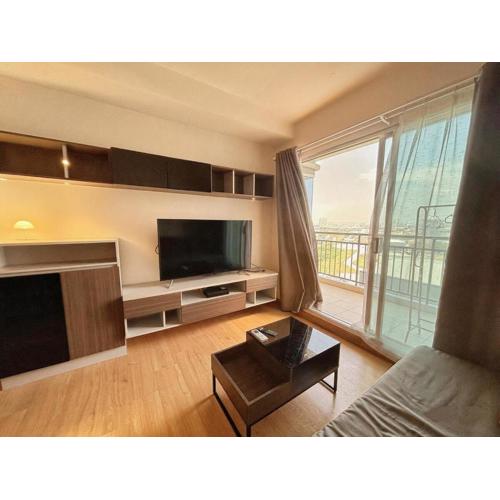 芭提雅市中心大空间公寓酒店预定 城景健身房泳池舒适型公寓 日租周租月租灵活