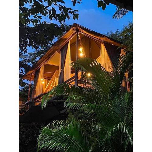 โดมอิงธาร บ้านสวนสราญชล