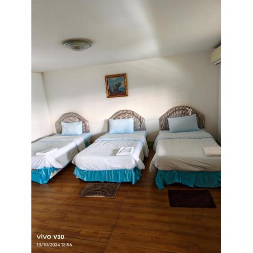 โคโคนัทโฮม รีสอร์ท