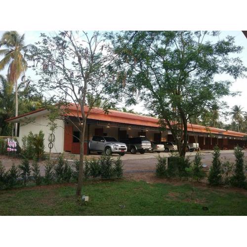 ไออุ่นรีสอร์ท