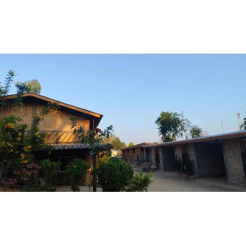 บ้านพักเรือนแก้ว แม่สรวย