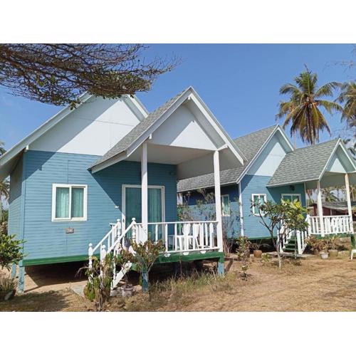 บ้านทอนบีช รีสอร์ท