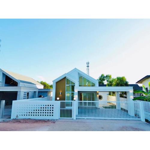 บ้านบารมี เรียบหรูอยู่สบาย