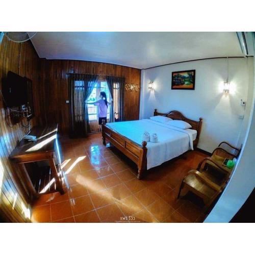 บ้านสวนกุหลาบแก้วรีสอร์ท