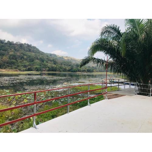 บ้านภูเคียงน้ำรีสอร์ท ที่พักใกล้วัดเรืองแสง