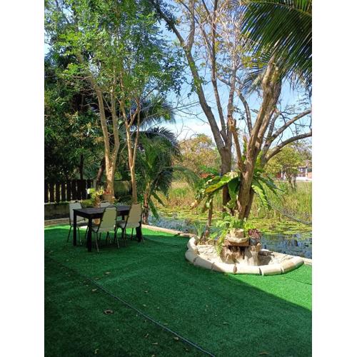 บาคัสโฮมลอร์ด