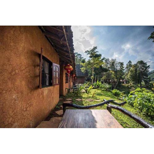 ยูนานรักไทย รีสอร์ต