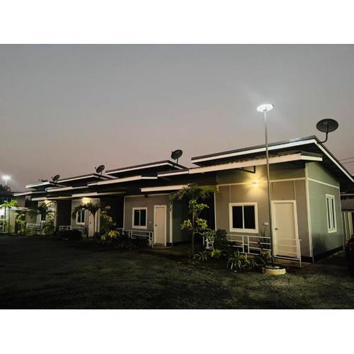 พราวด์รีสอร์ท ศรีเทพ