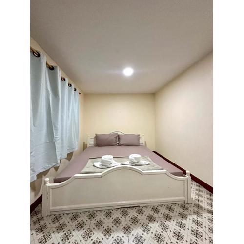 บ้านไทยไออุ่น