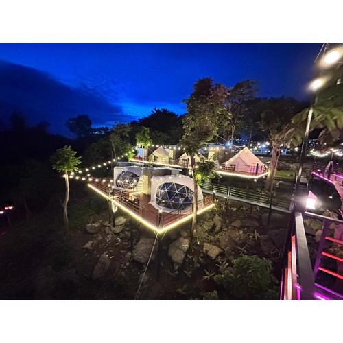 ปลายเขื่อนแคมป์ปิ้ง