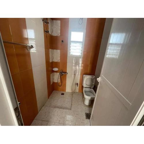 غرفه بحمام خاص