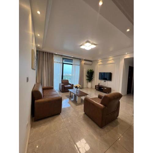 A glamorous five bed rooms aprt