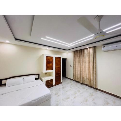 A Royal Glamourous Apartment