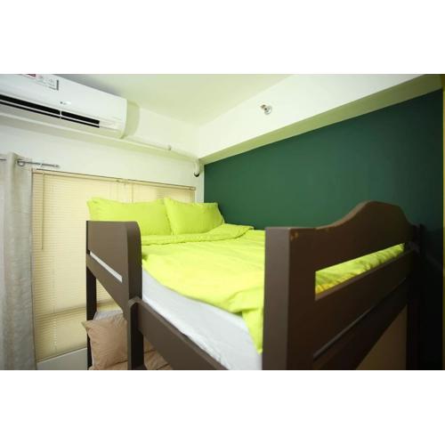 A2J Luxury 1BR Tagaytay Suite Near Skyranch, Malls