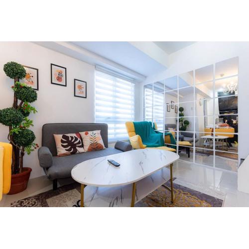 A2J Luxury 3BR BGC Loft Near Malls and Airport