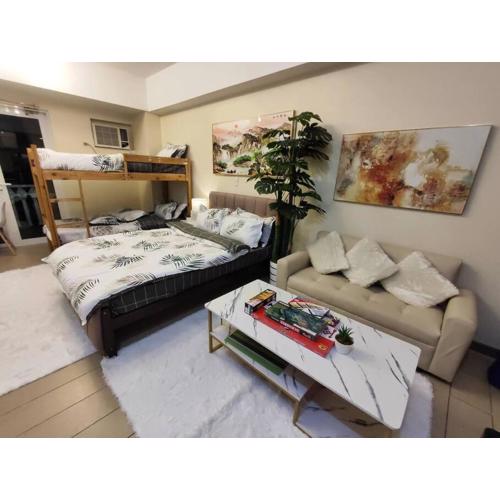 A2J Luxury Studio Near Venice Mall BGC Taguig