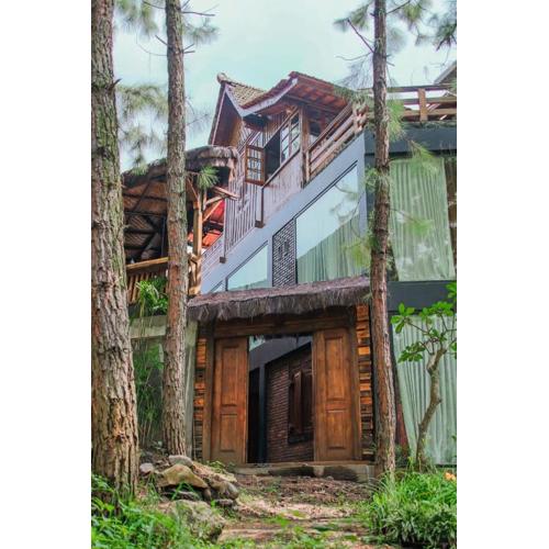 AAA, Omah Kayu, Exclusive Bromo Tour Villa, Managed by Triple A Tour, Including Bromo Jeep Tour and Airport Shuttle