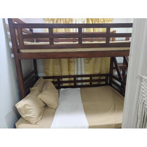 Abby Megatower Condo Walk to Session Road, Burnham Park