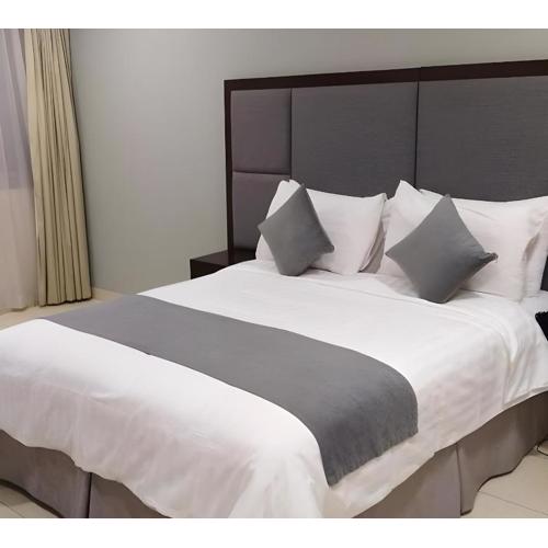 Abu Dhabi Center - For Elites