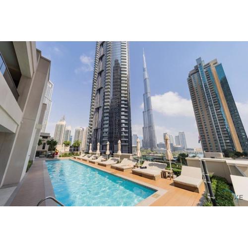 ACT ONE tower near apart Burj Khalifa,Dubai mall