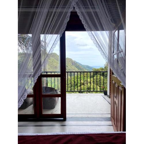 adam's apple homestay
