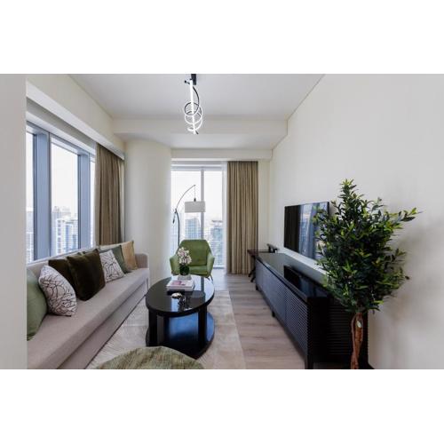 Address Dubai Marina, Dubai Marina - Mint Stay