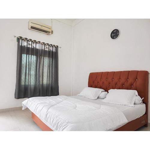 Adela Homestay Syariah Near Universitas Muhammadiyah Jambi Mitra RedDoorz
