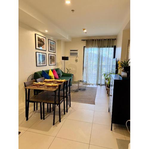 Adi Hideaway Dvo at 2BR Matina Enclaves