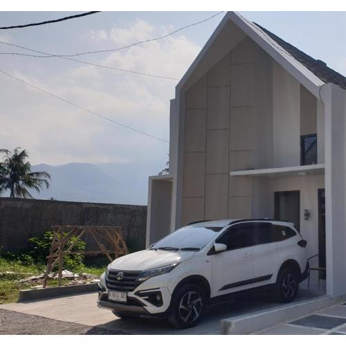 Adinda Syariah B 09 Paseban ke 3