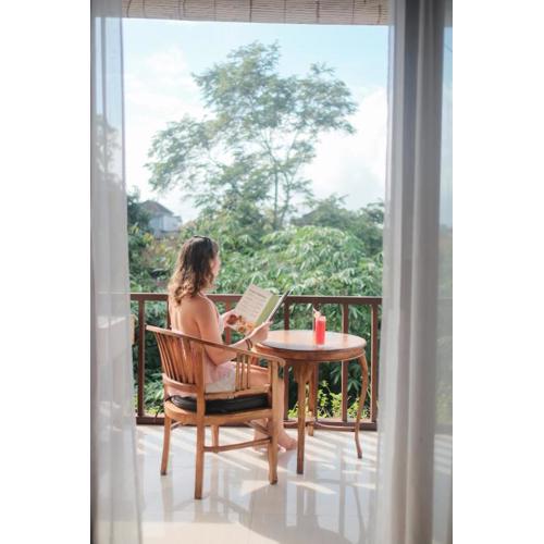 Adipana Bungalow-Balinese Room