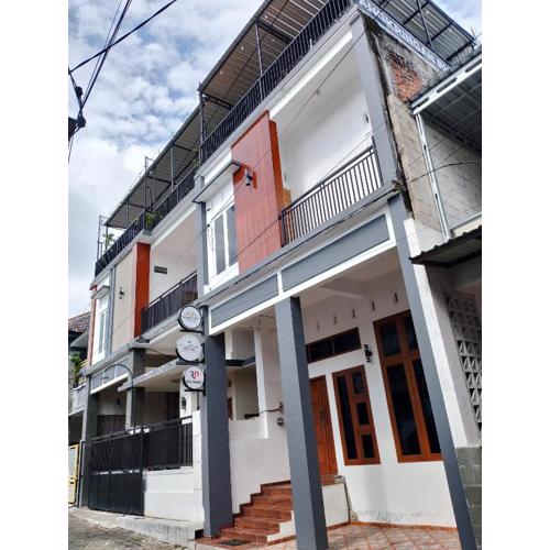 Ador 46 Homestay Syariah & Kost