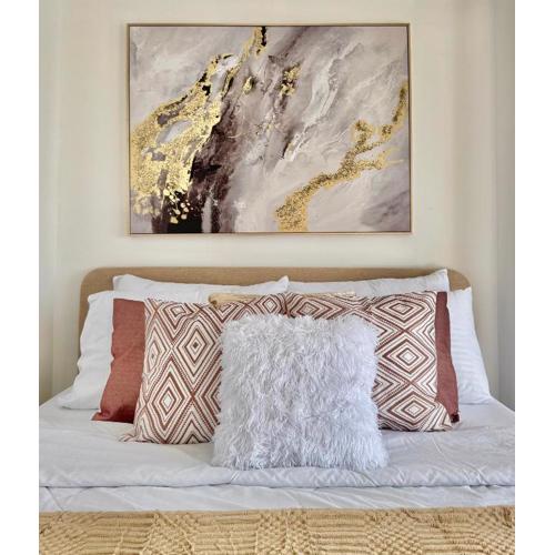 AEON TOWERS 1BR unit beside abreeza mall