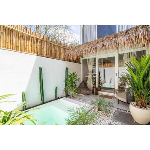 Aesthetic 1BR mezzanine Villa with private Pool near Uluwatu - Casa Vanille