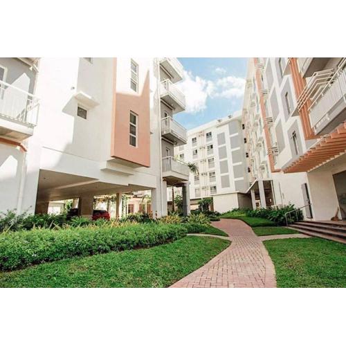 Affordable Condo, near IT Park