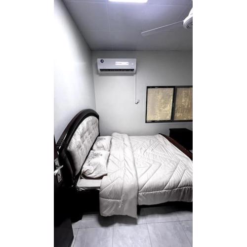 Affordable Cozy 1 Bedroom